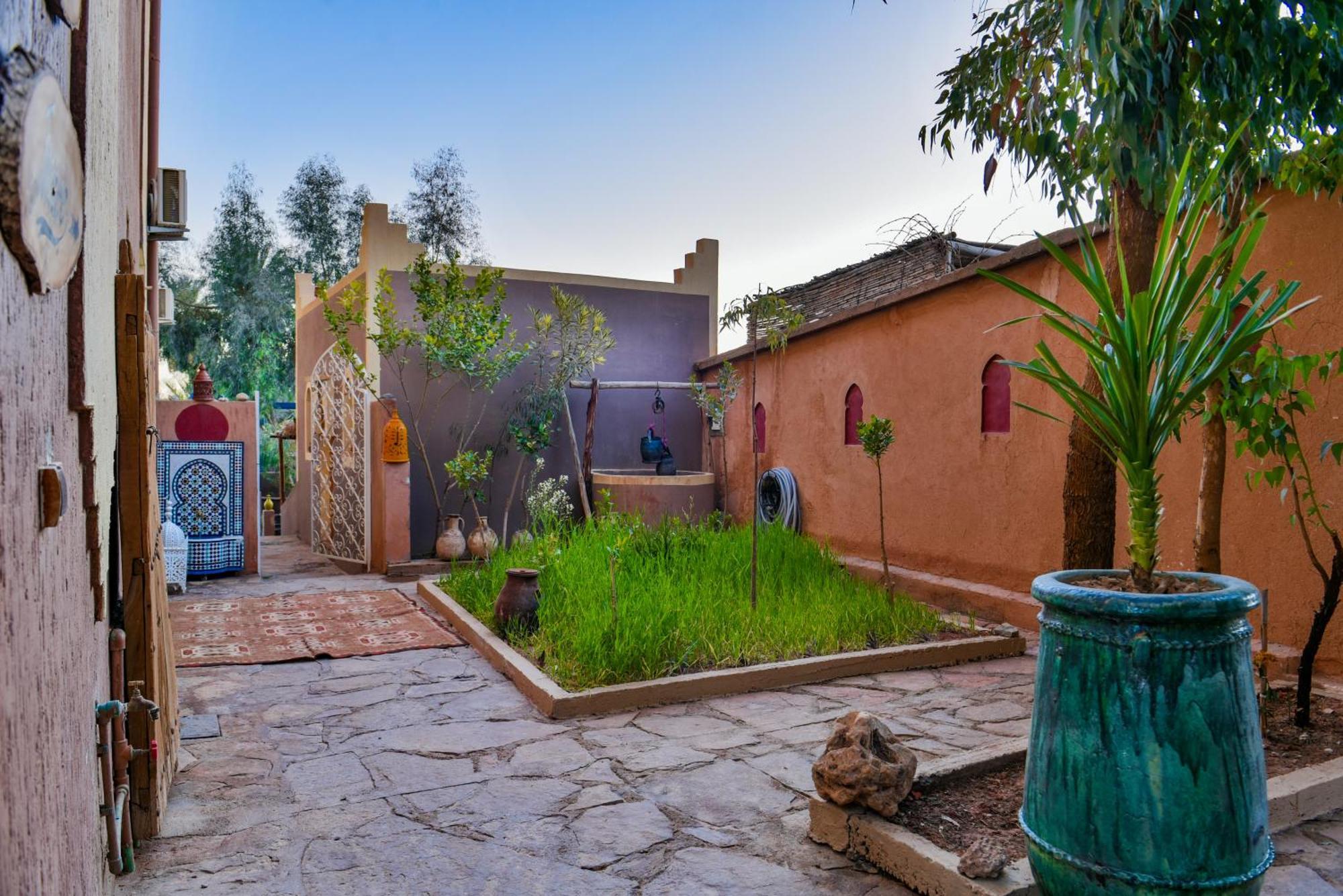Riad Dar Bab Todra Tinghir Екстер'єр фото